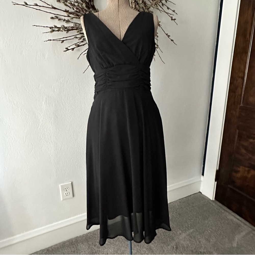 Black Dress V Line